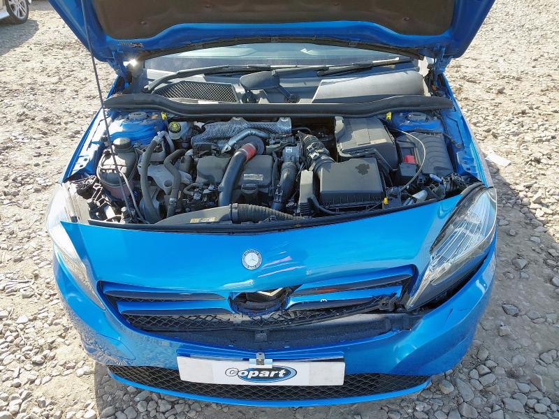2014 MERCEDES-BENZ A180 SE ECO CDI 
