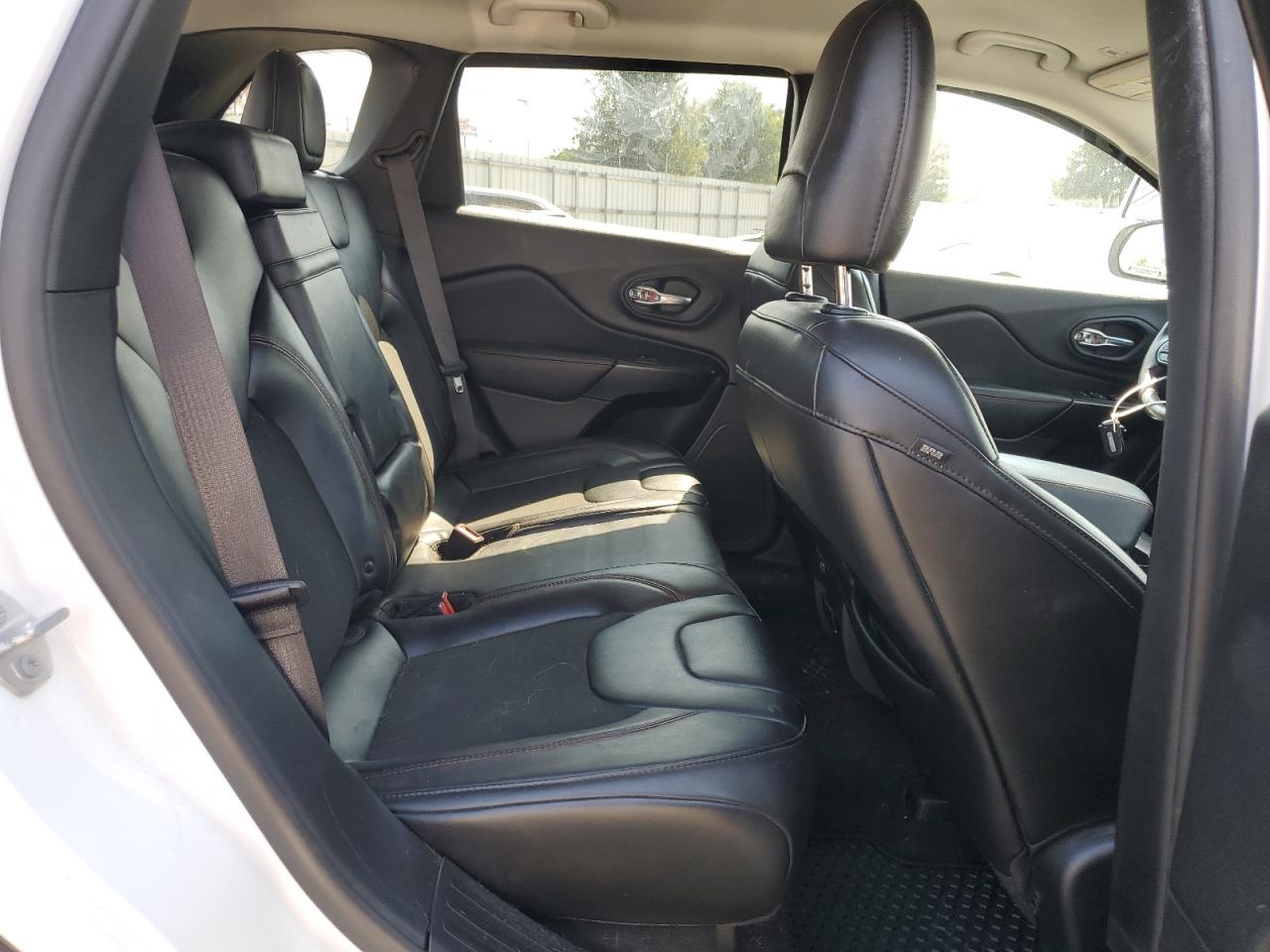 2019 Jeep Cherokee Trailhawk VIN: 1C4PJMBX0KD288823 Lot: 80574705