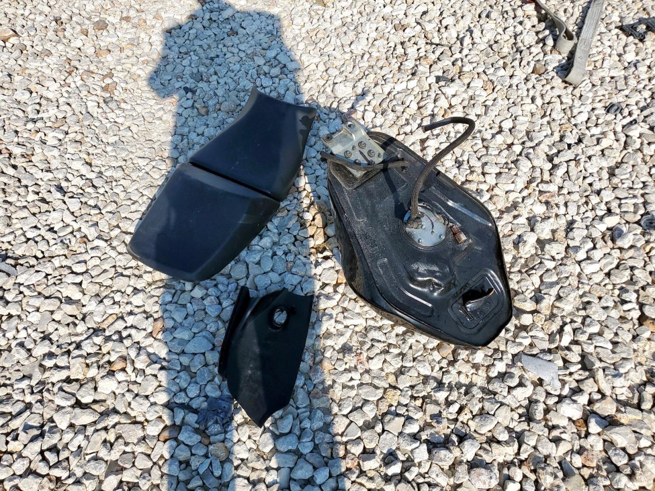 2007 Suzuki Gsf1250 S VIN: JS1GW72A572100079 Lot: 81581255