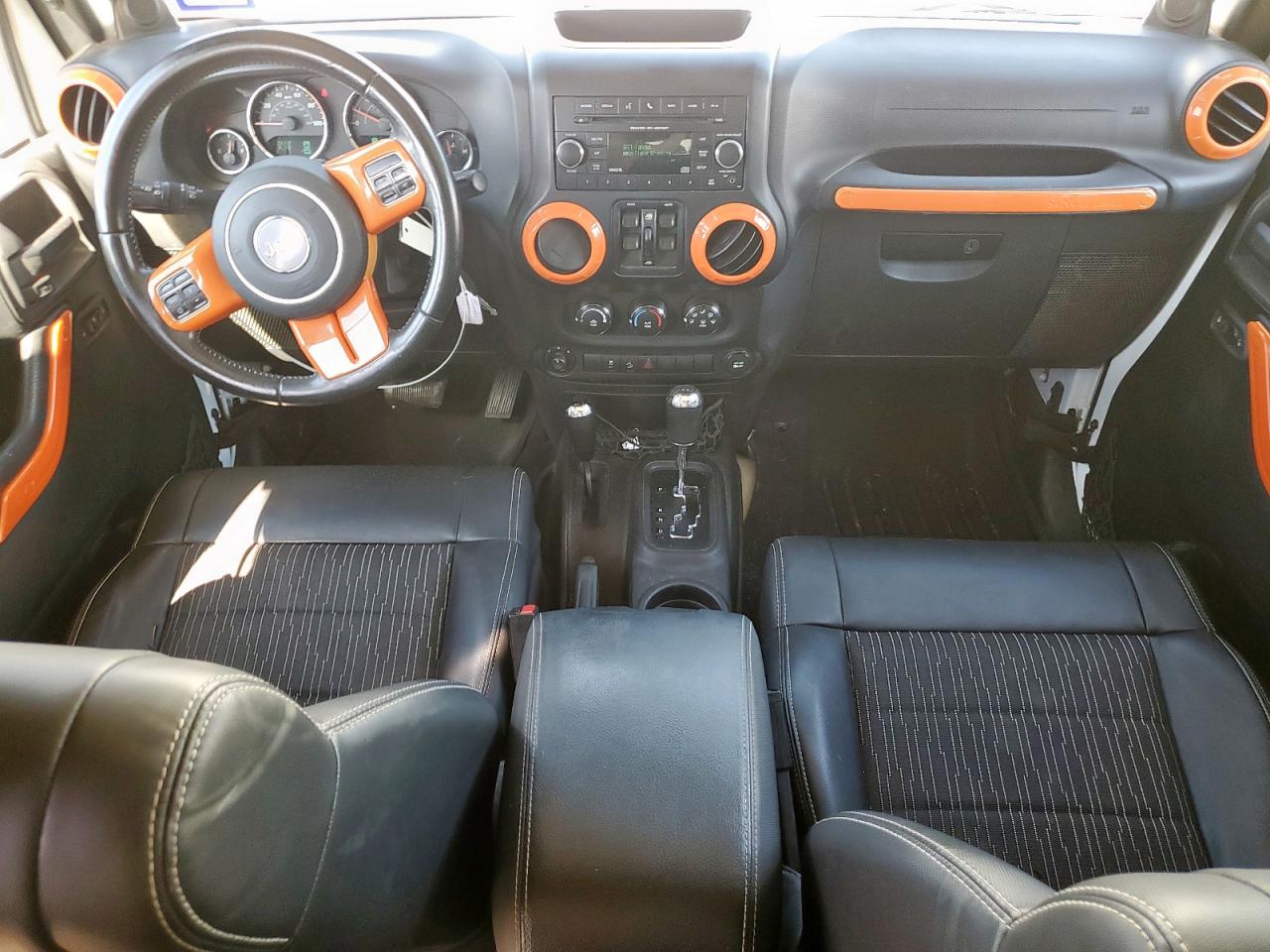 2012 Jeep Wrangler Unlimited Sport VIN: 1C4BJWDG7CL289588 Lot: 84269895