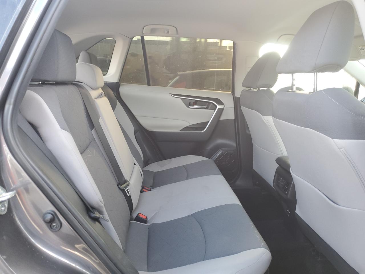 2021 Toyota Rav4 Xle VIN: 4T3RWRFV3MU027871 Lot: 80894235