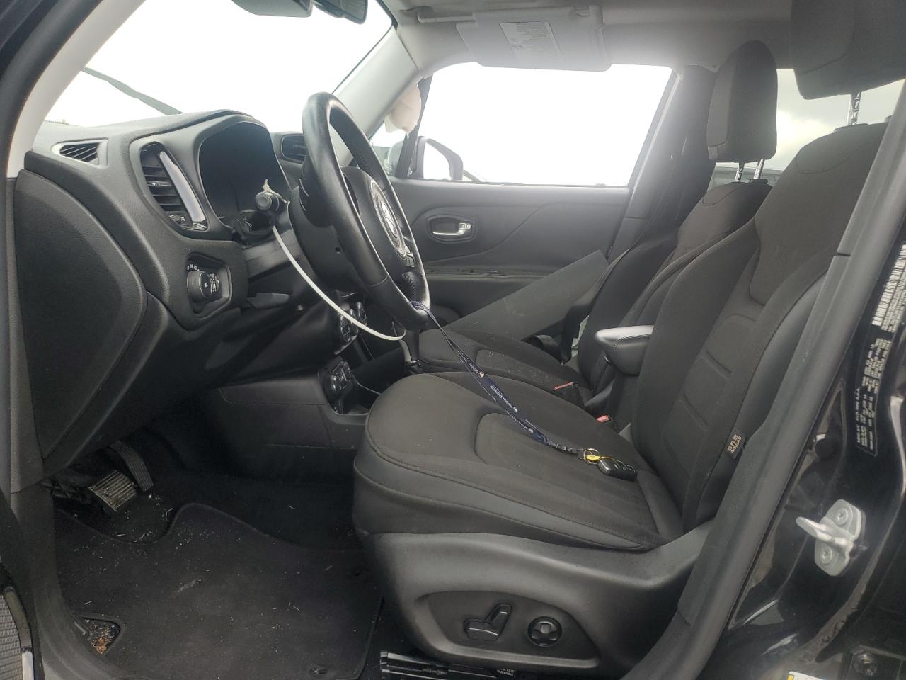 2016 Jeep Renegade Latitude VIN: ZACCJBBT5GPC96568 Lot: 81860005