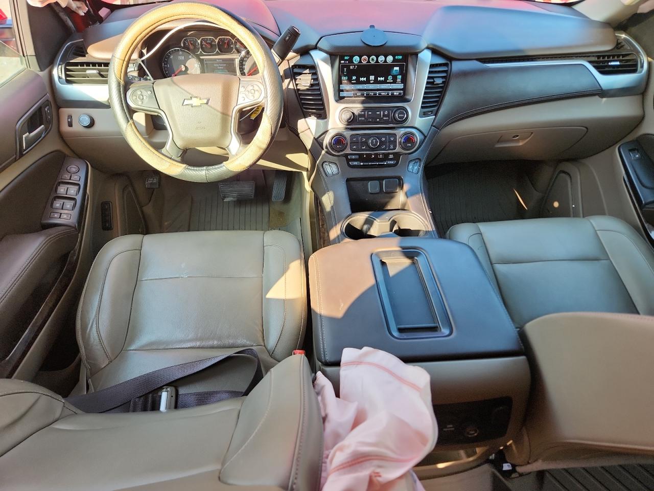 2018 Chevrolet Suburban C1500 Lt VIN: 1GNSCHKC7JR359596 Lot: 80383625