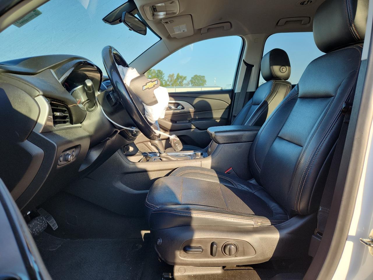 2019 Chevrolet Traverse Lt VIN: 1GNERGKW3KJ201773 Lot: 71526995