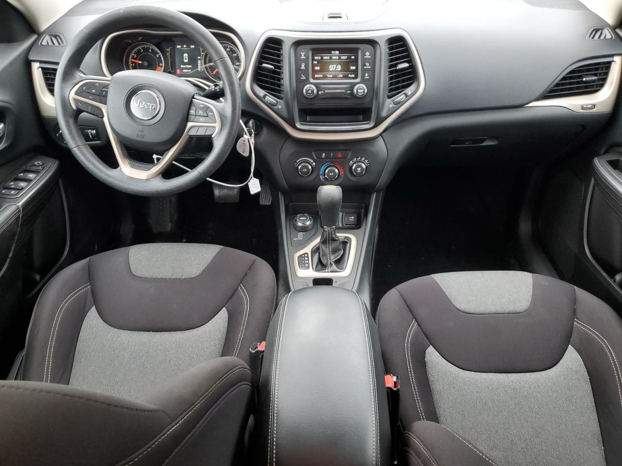 2015 Jeep Cherokee Sport VIN: 1C4PJMAB8FW569171 Lot: 70459875