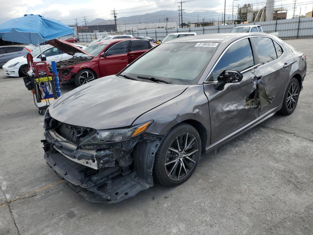 2021 TOYOTA CAMRY SE | 4T1G11AK6MU520392