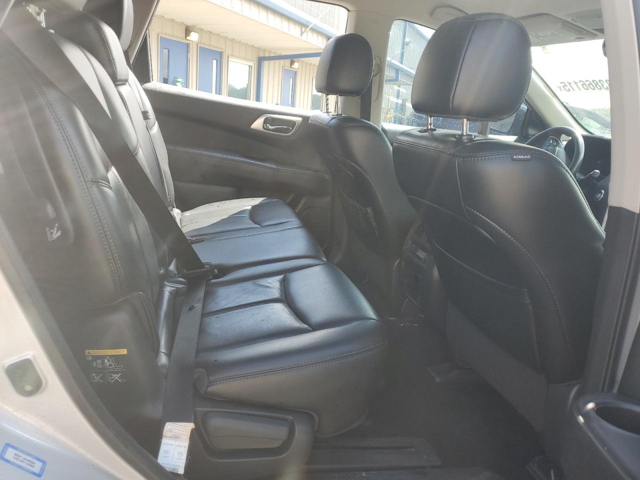 2017 Nissan Pathfinder S VIN: 5N1DR2MN3HC639519 Lot: 83866115