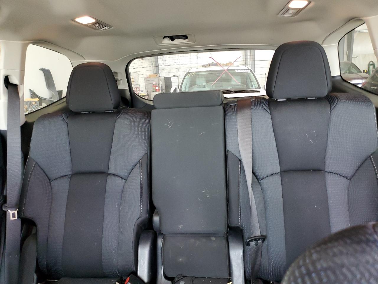 2024 Subaru Ascent Premium VIN: 4S4WMACD4R3432164 Lot: 70905125