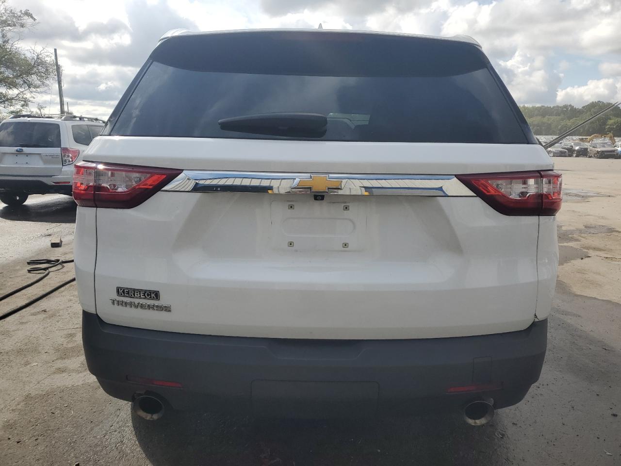 2020 Chevrolet Traverse Ls VIN: 1GNERFKW6LJ249442 Lot: 71027315