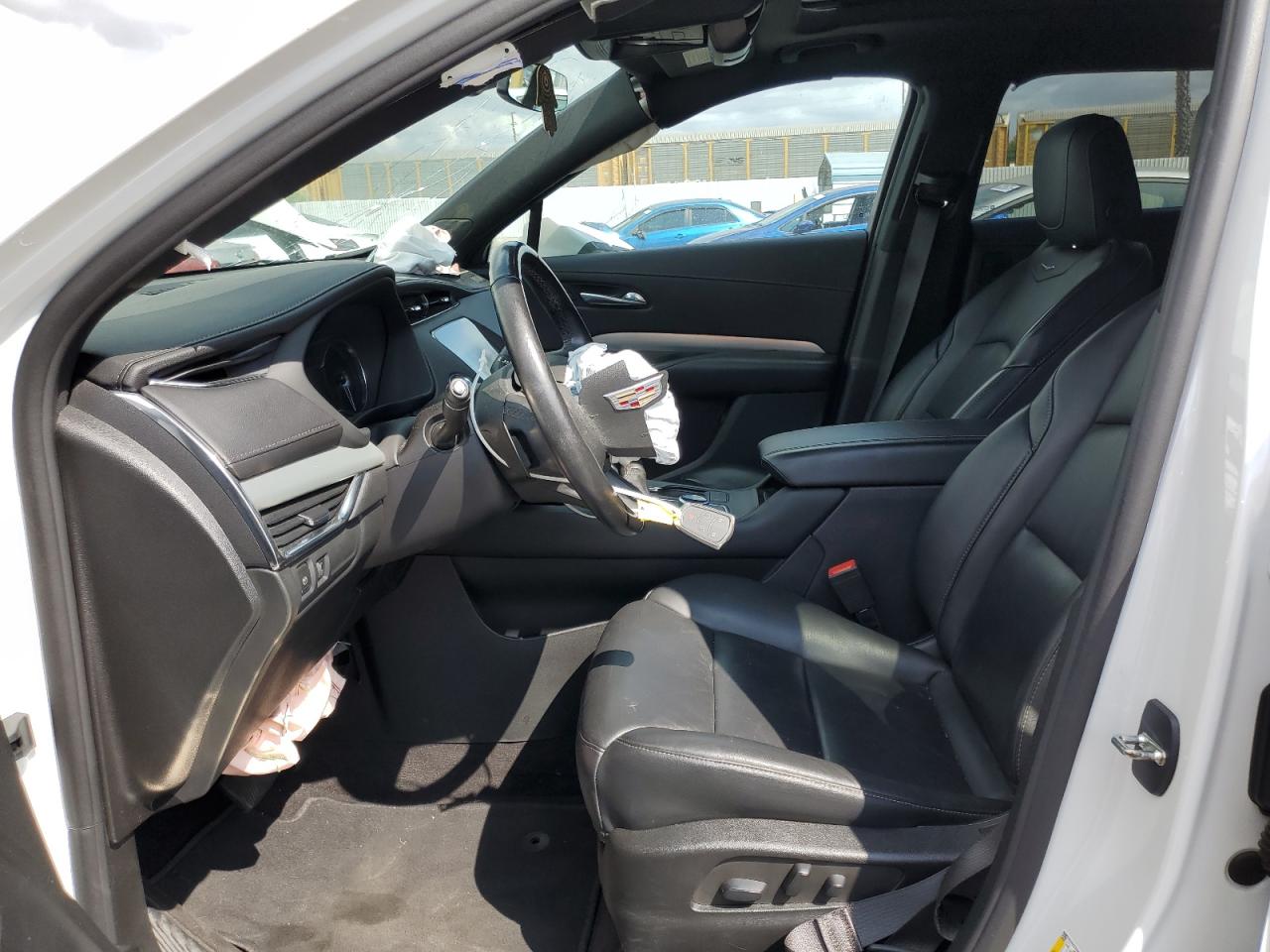2023 Cadillac Xt4 Premium Luxury VIN: 1GYFZCR44PF100465 Lot: 72099295