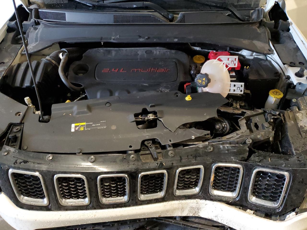 2020 Jeep Compass Limited VIN: 3C4NJDCB2LT137441 Lot: 70953335