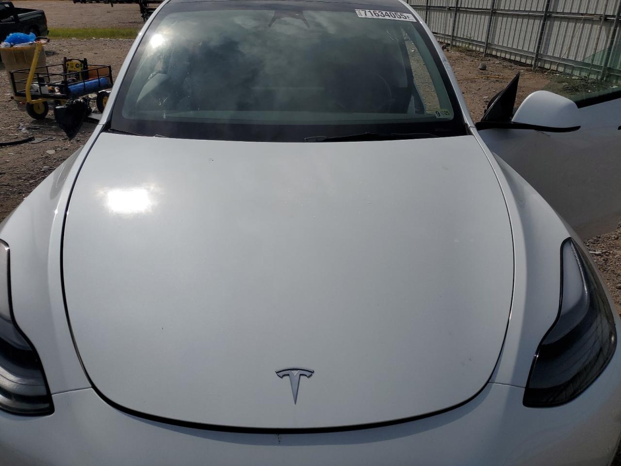 2023 Tesla Model Y VIN: 7SAYGDEF1PF665541 Lot: 71634055