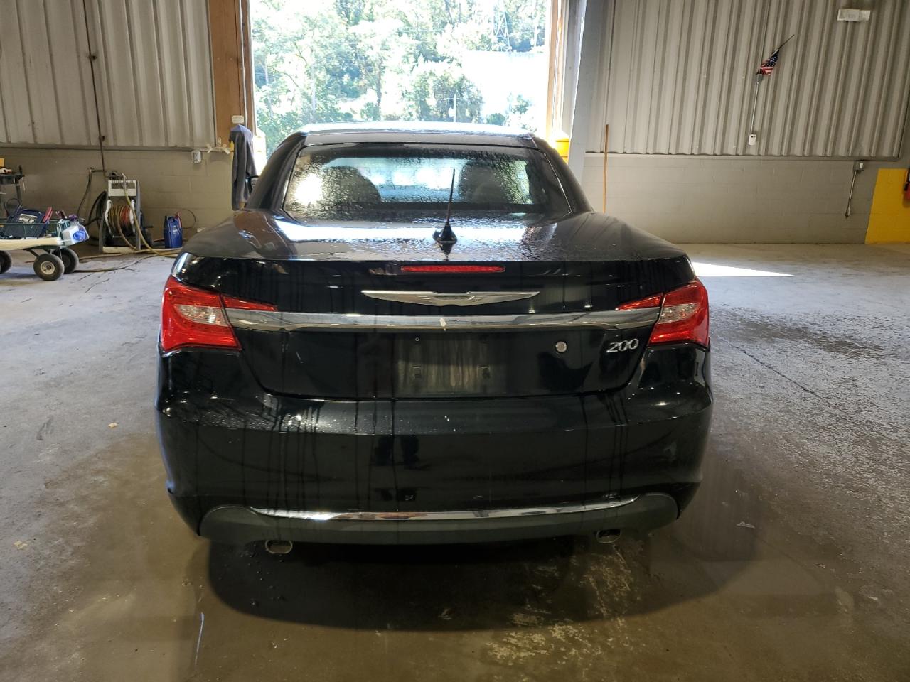 2012 Chrysler 200 Limited VIN: 1C3BCBFG7CN233353 Lot: 72024515