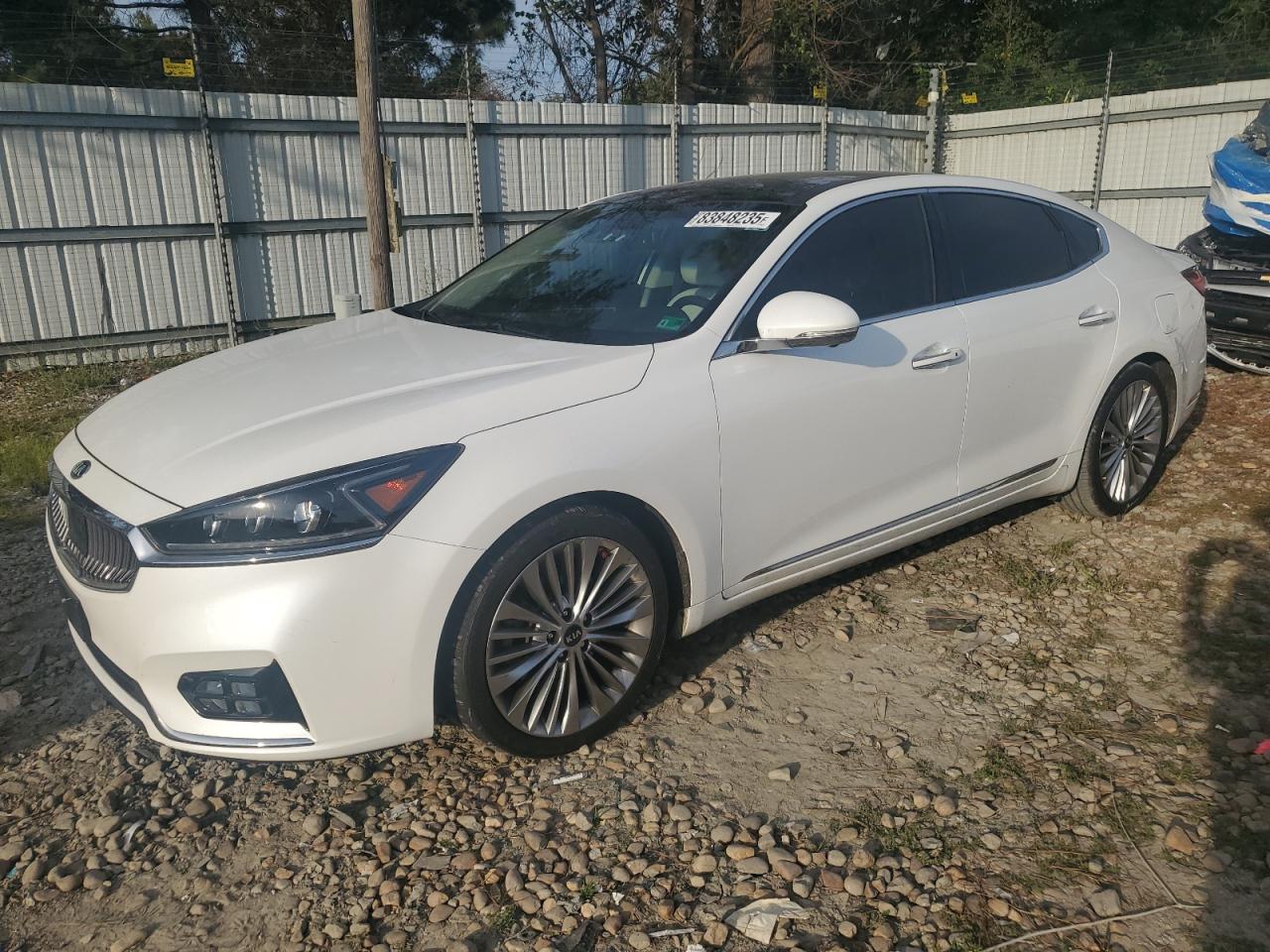 2017 Kia Cadenza Premium