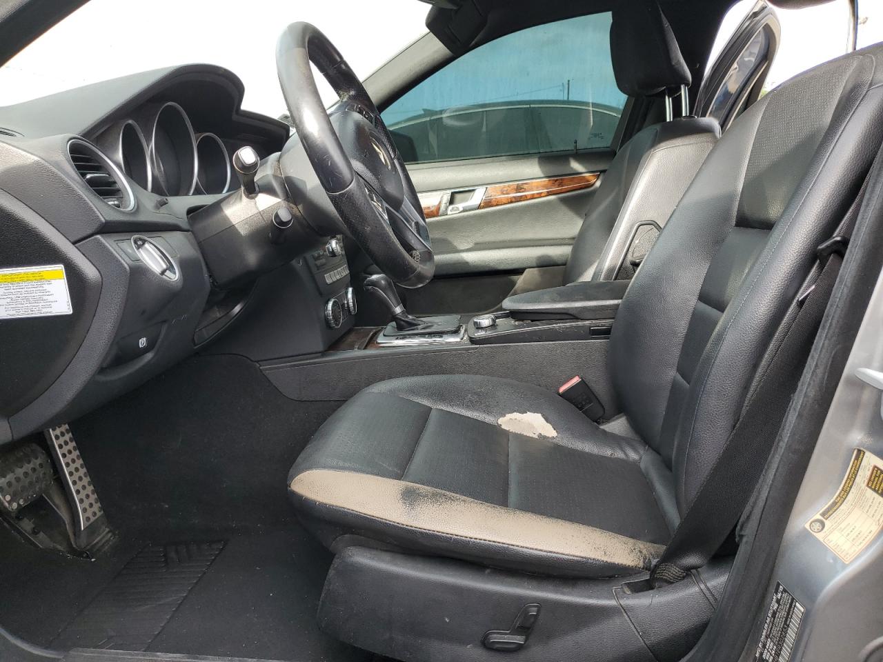 2014 Mercedes-Benz C 250 VIN: WDDGF4HB1ER302853 Lot: 80331875