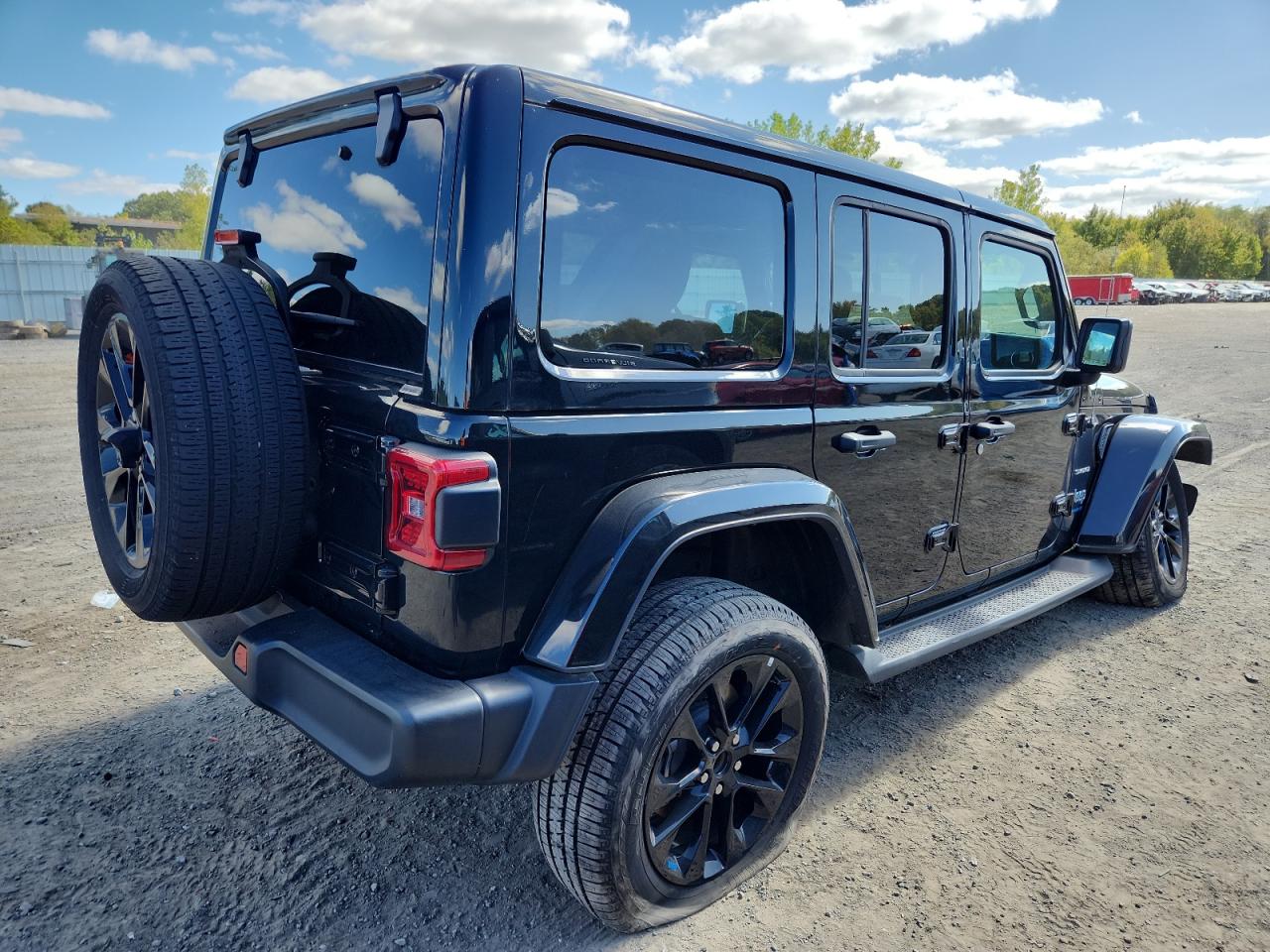 2023 Jeep Wrangler Sahara 4Xe black null hybrid 1C4JJXP68PW557119 photo #4