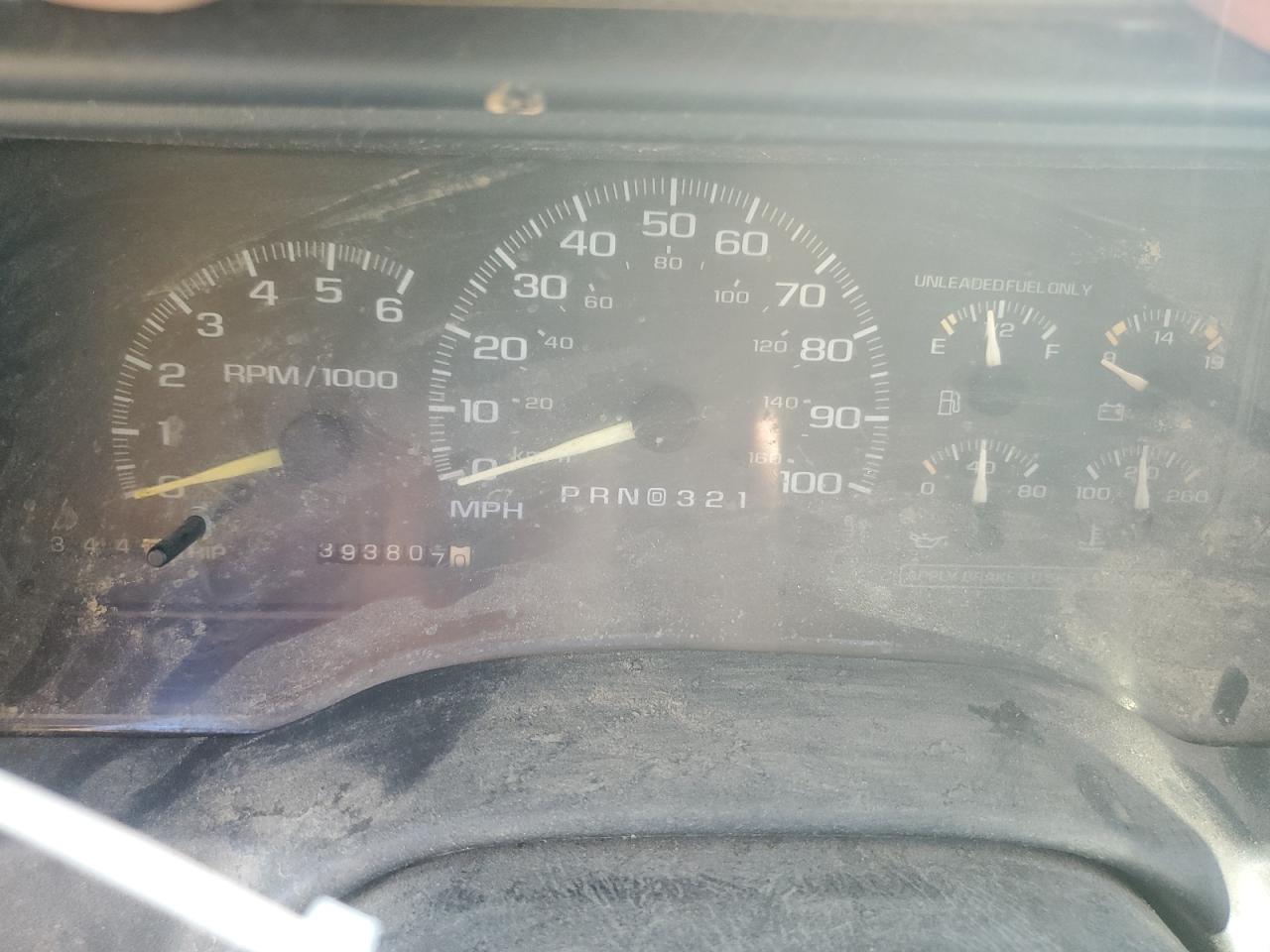 1998 Chevrolet Suburban K1500 VIN: 1GNFK16R6WJ370167 Lot: 81286735