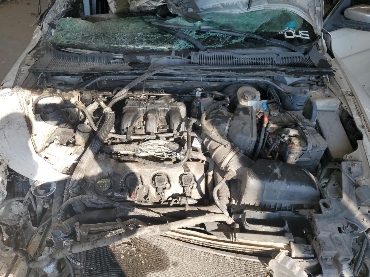 2010 Ford Taurus Limited VIN: 1FAHP2FW7AG142317 Lot: 94220655