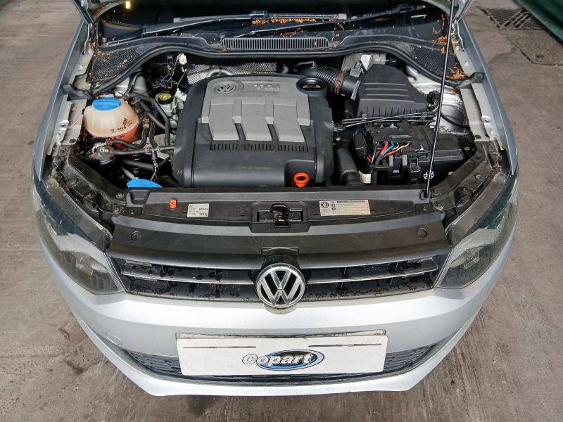 2011 VOLKSWAGEN POLO SE TDI 75 