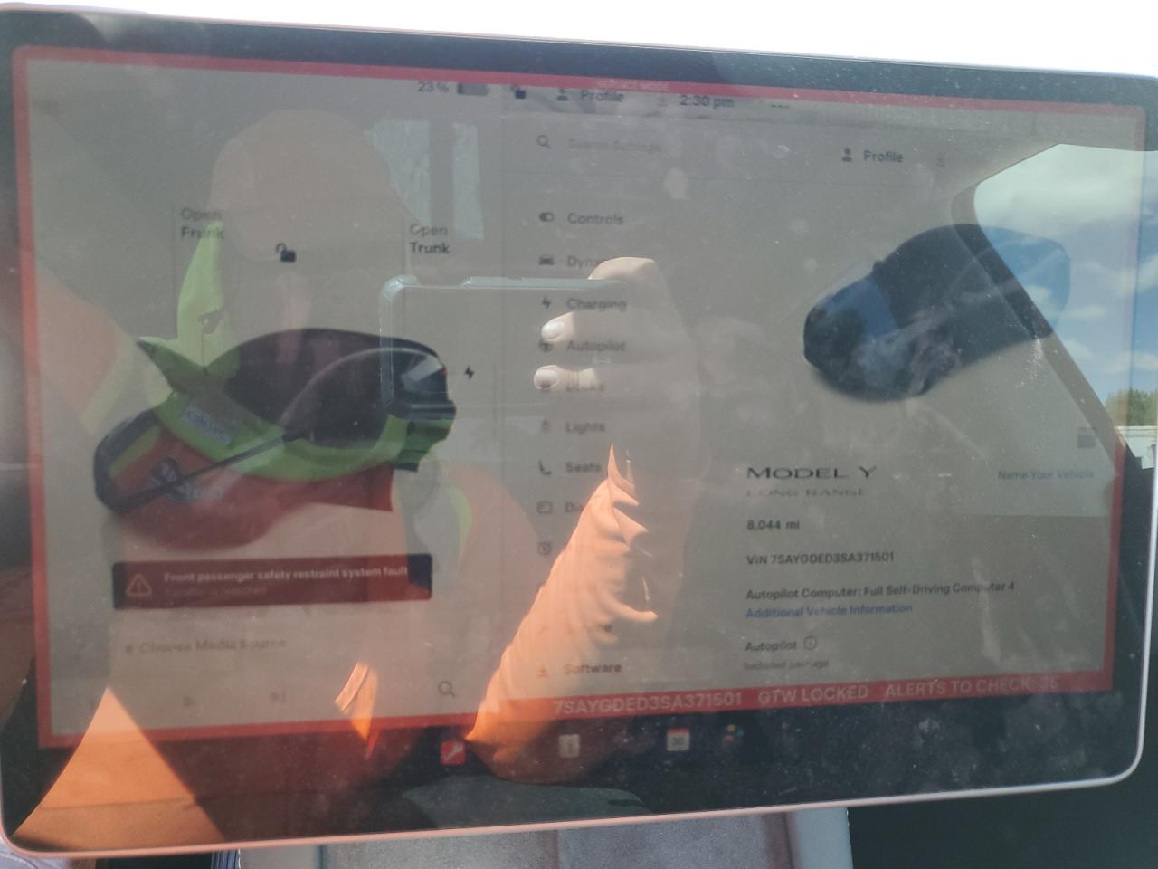 2025 Tesla Model Y VIN: 7SAYGDED3SA371501 Lot: 82126635