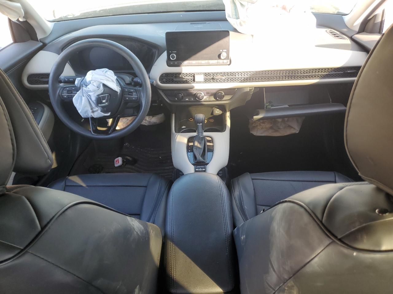 2024 Honda Hr-V Lx VIN: 3CZRZ2H30RM738313 Lot: 81793325