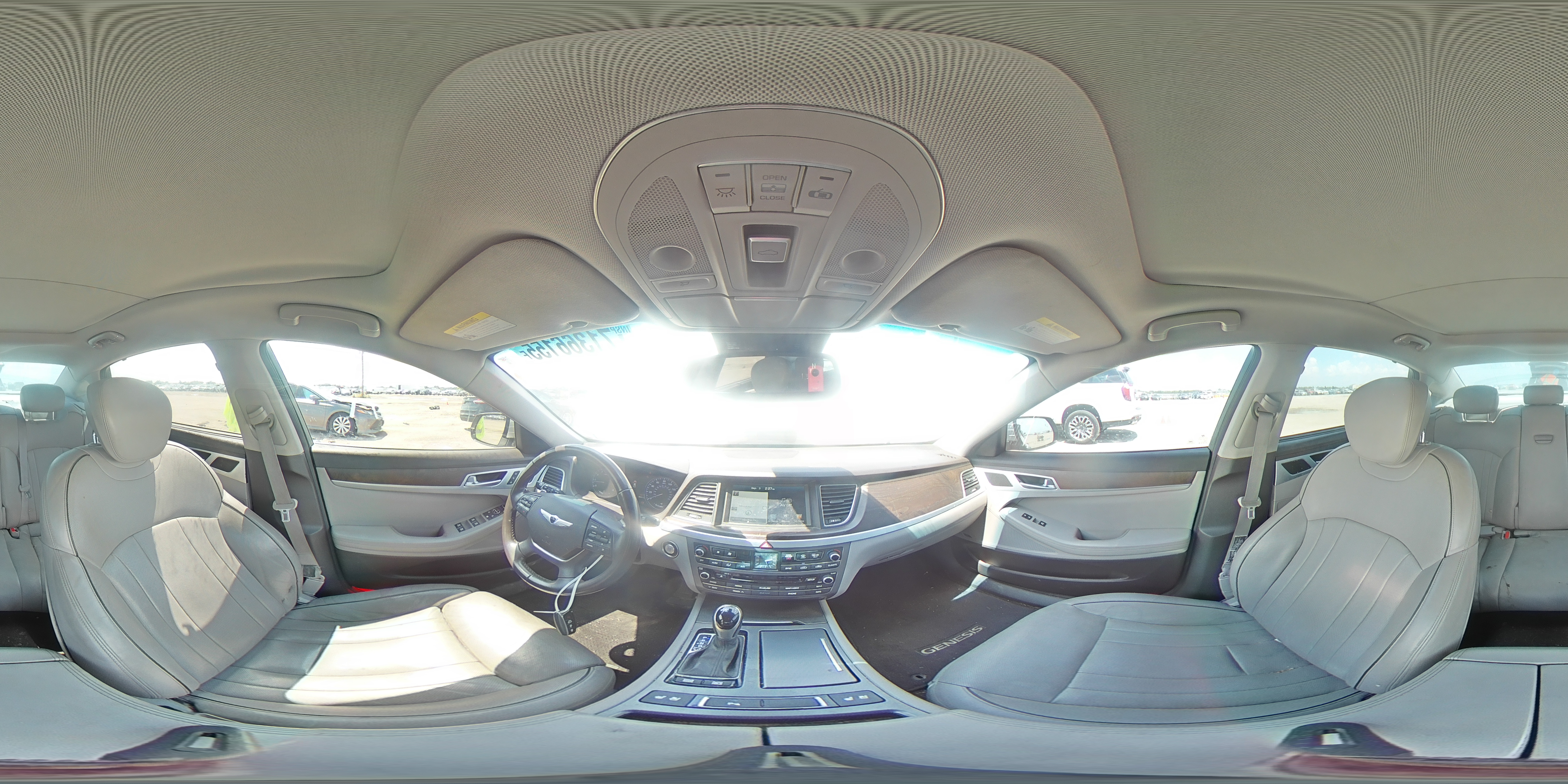 2015 Hyundai Genesis 5.0L VIN: KMHGN4JF7FU060610 Lot: 71366155