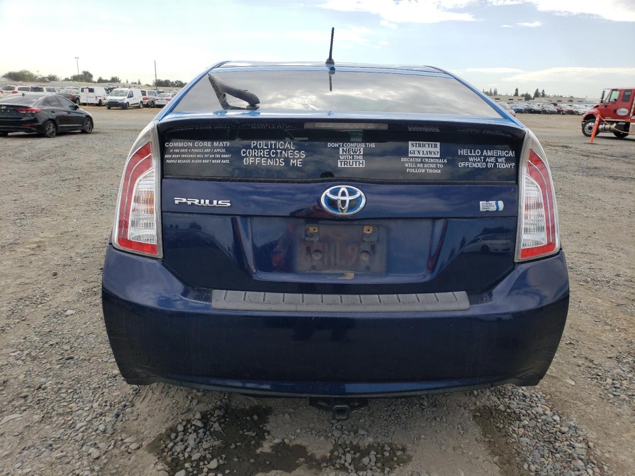 2013 Toyota Prius VIN: JTDKN3DU0D1641464 Lot: 81502255