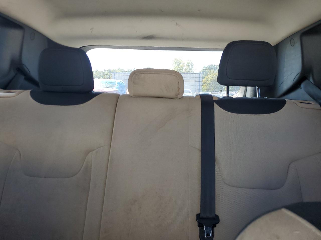 2015 Jeep Renegade Latitude VIN: ZACCJBBT0FPB70761 Lot: 80153995