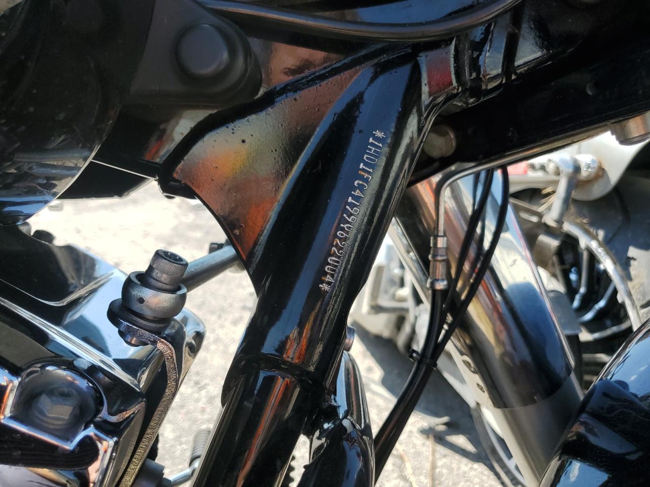 2009 Harley-Davidson Flhtcu VIN: 1HD1FC4199Y622004 Lot: 80753845