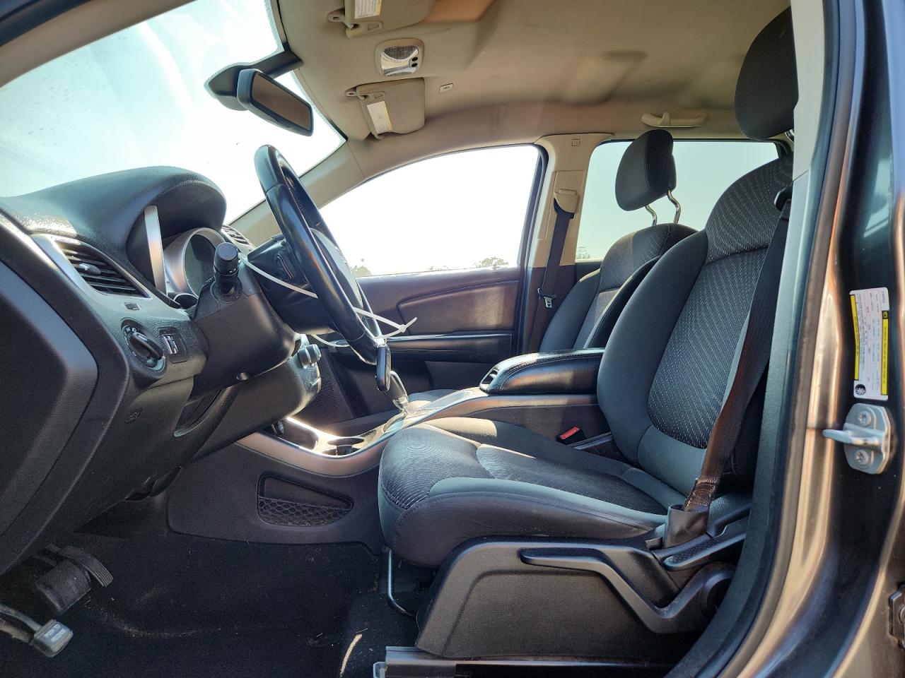 2018 Dodge Journey Se VIN: 3C4PDCAB0JT524872 Lot: 71217675