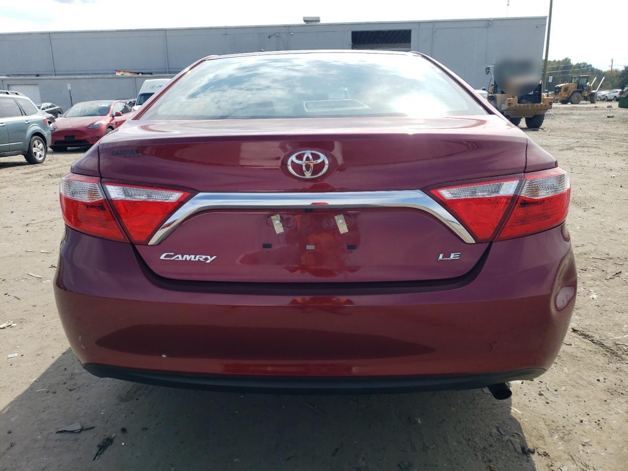 2016 Toyota Camry Le VIN: 4T1BF1FK0GU610078 Lot: 83749555
