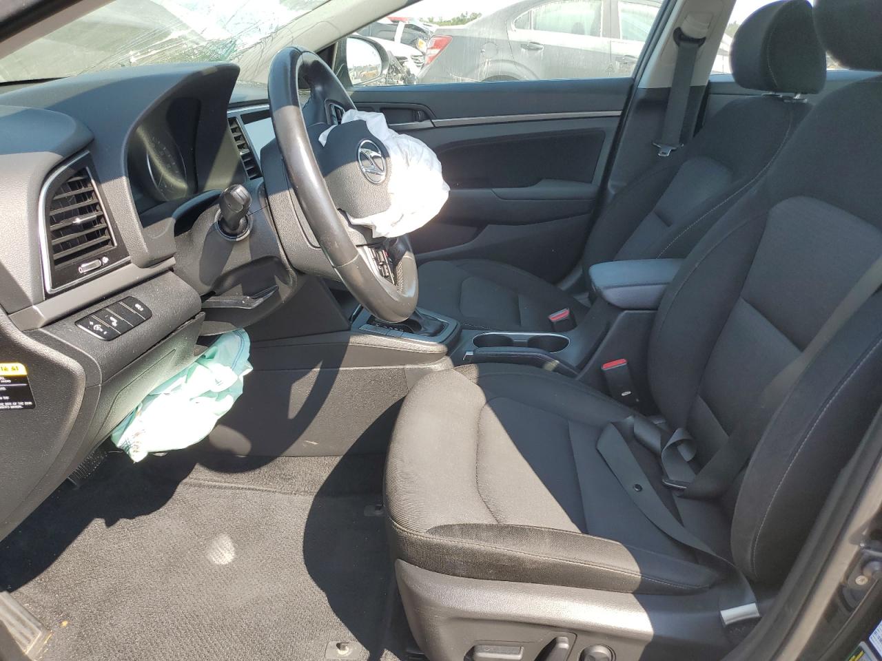 2017 Hyundai Elantra Se VIN: KMHD84LFXHU388842 Lot: 80888915