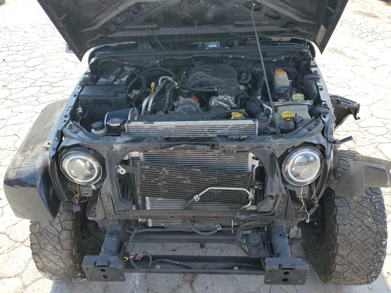 2012 Jeep Wrangler Unlimited Sahara VIN: 1C4BJWEGXCL113178 Lot: 80938095