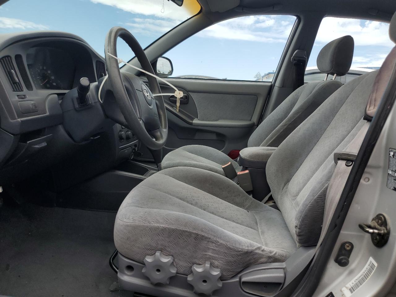 2004 Hyundai Elantra Gls VIN: KMHDN46D64U819609 Lot: 81123875