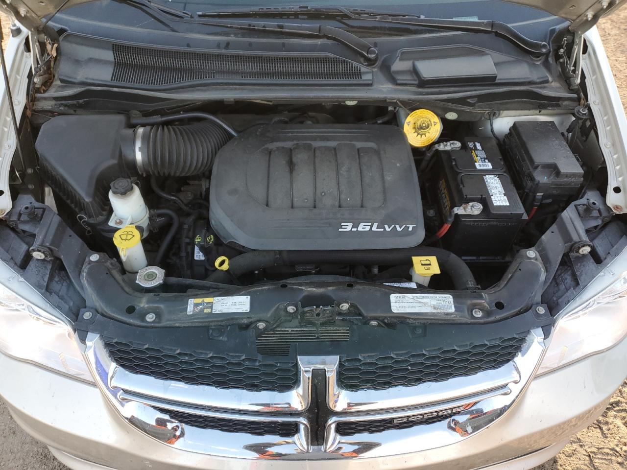 2015 Dodge Grand Caravan Sxt VIN: 2C4RDGCG8FR724563 Lot: 84570355