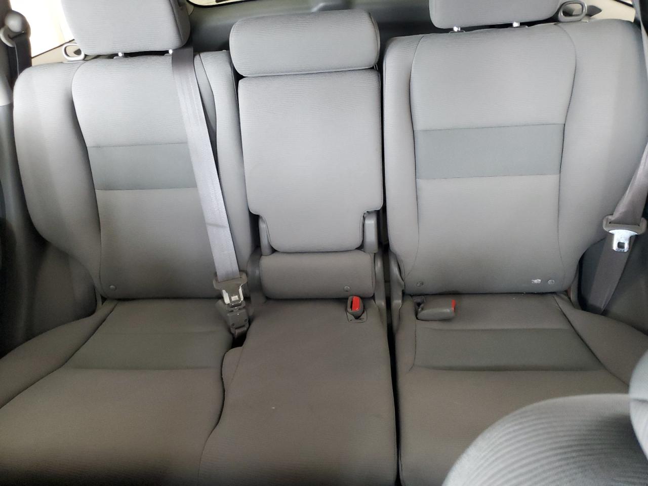 2010 Honda Cr-V Lx VIN: 5J6RE3H33AL036073 Lot: 81411585