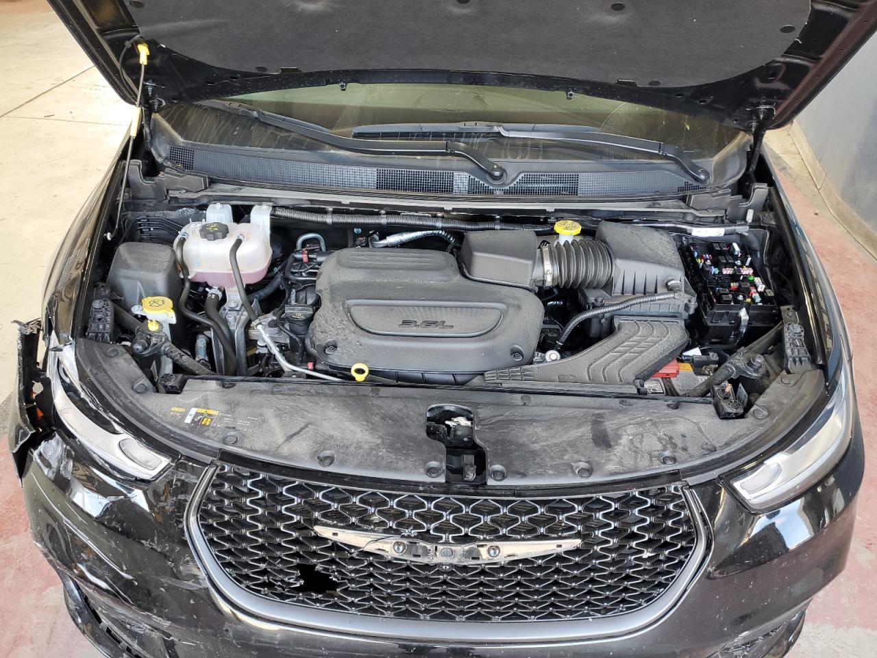 2024 Chrysler Pacifica Touring L VIN: 2C4RC3BG2RR134876 Lot: 86300535