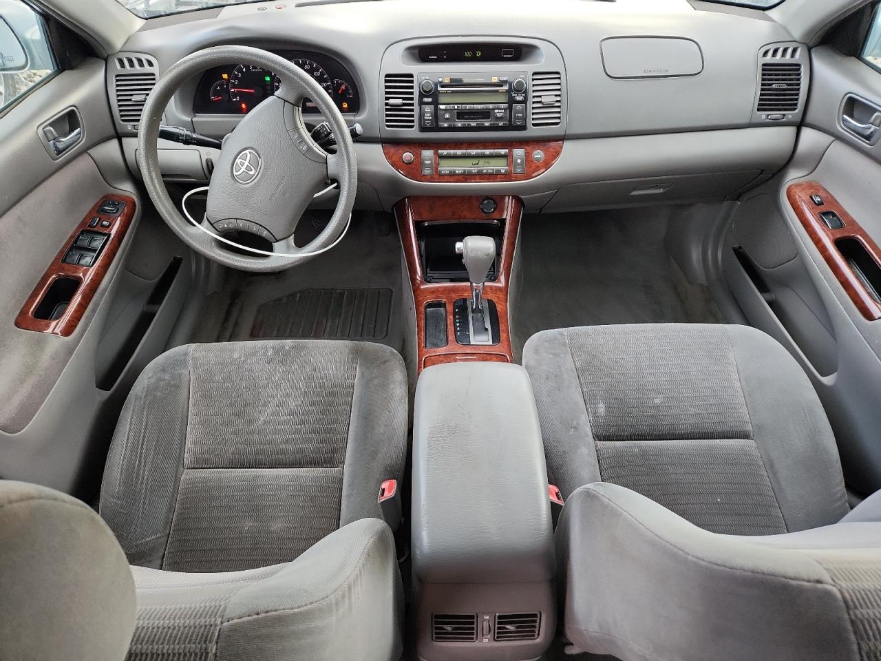 2005 Toyota Camry Le VIN: 4T1BE32K15U621821 Lot: 80732275