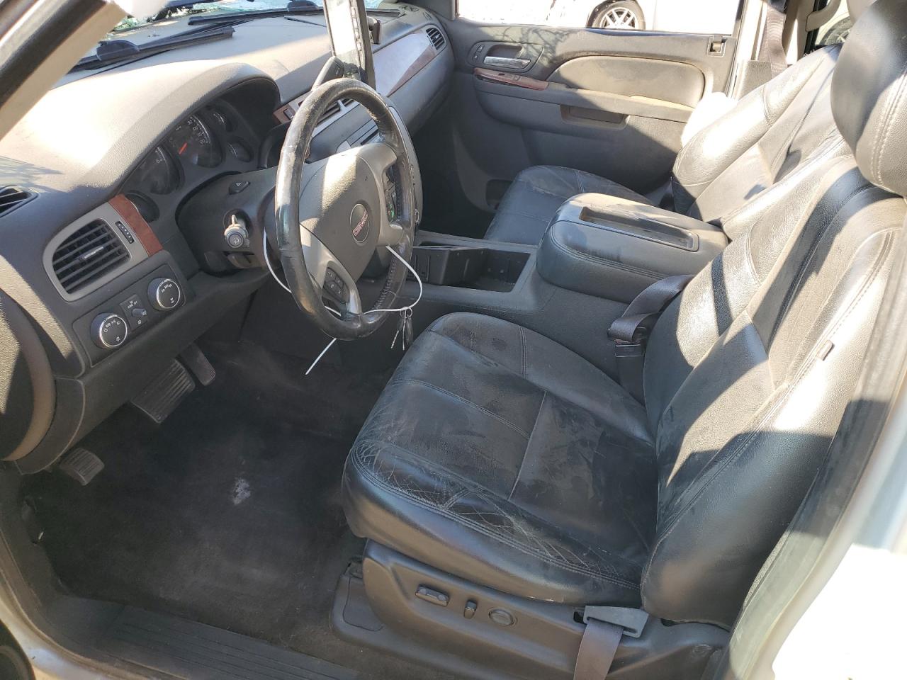 2013 GMC Yukon Xl K1500 Slt VIN: 1GKS2KE79DR339396 Lot: 81825735