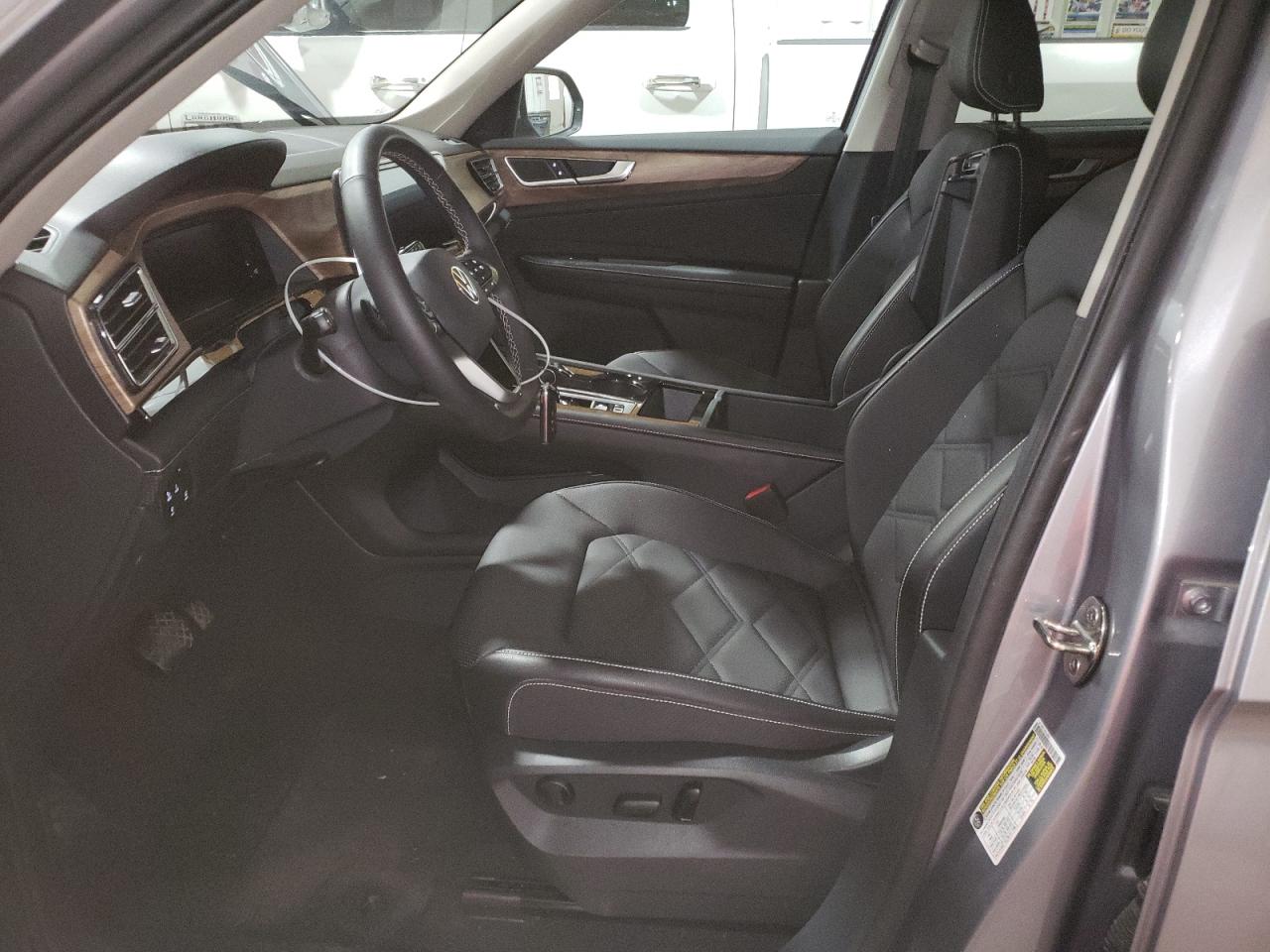 2024 Volkswagen Atlas Se VIN: 1V2KR2CA1RC525674 Lot: 83868435