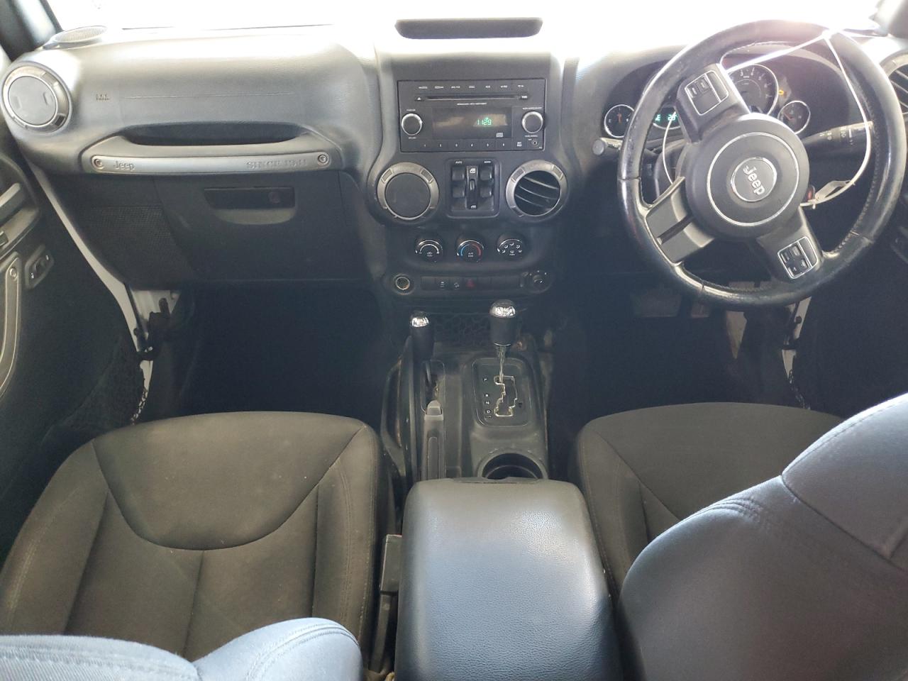 2016 Jeep Wrangler Unlimited Sport VIN: 1C4BJWKG9GL271490 Lot: 82067785