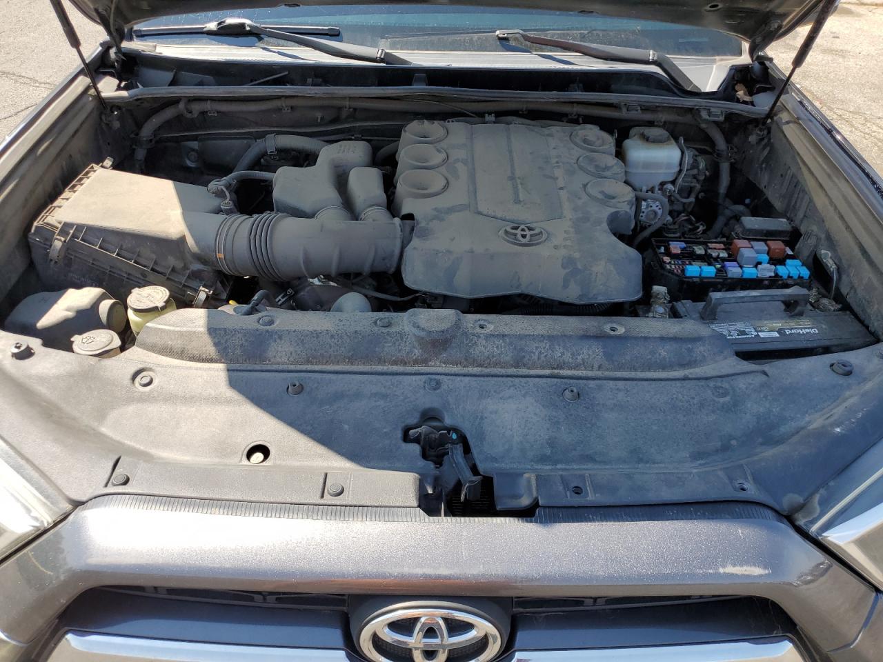 2015 Toyota 4Runner Sr5/Sr5 Premium VIN: JTEBU5JR2F5222179 Lot: 71008695