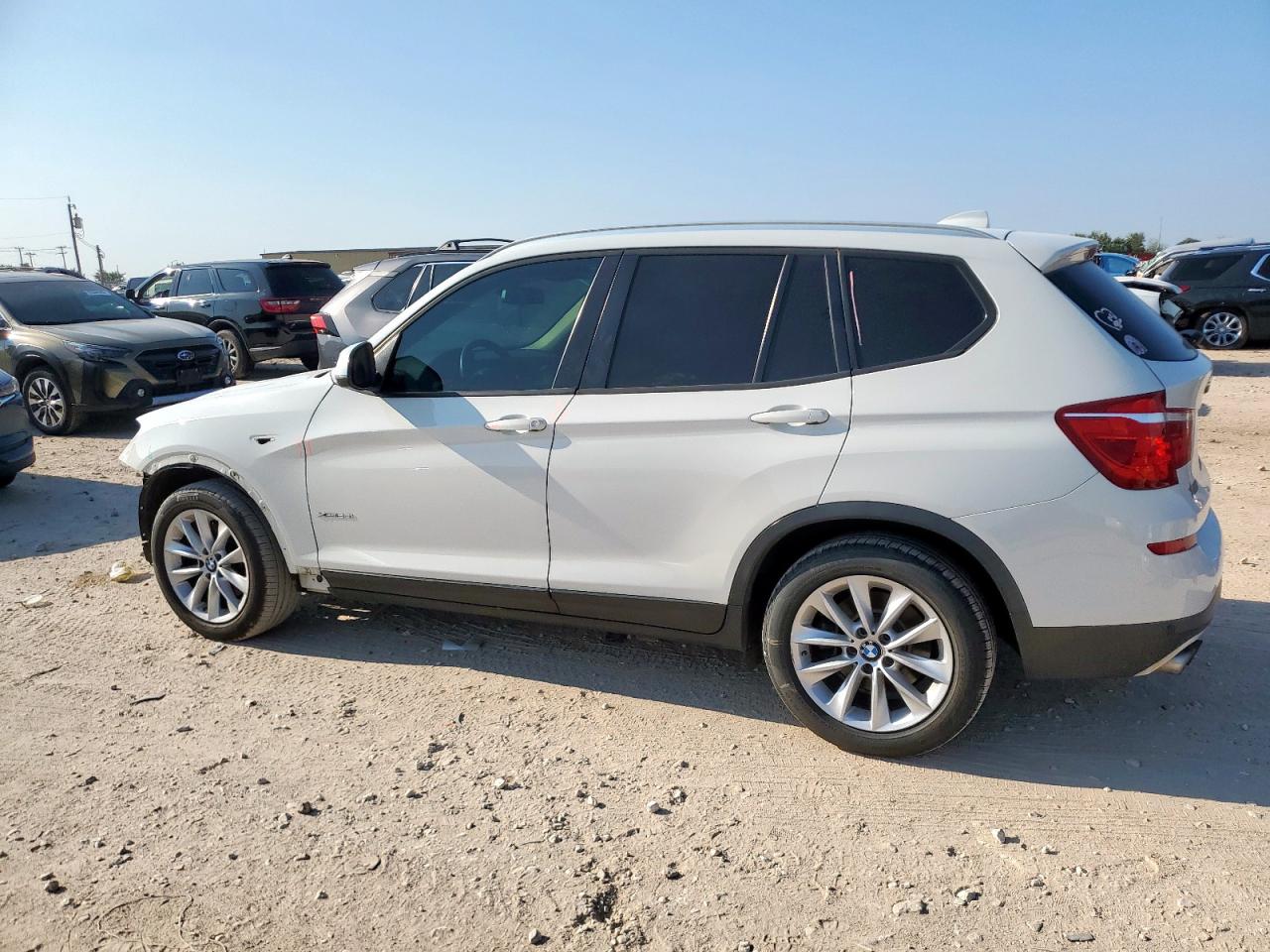 2017 BMW X3 xDrive28I white null gasoline 5UXWX9C56H0D96319 photo #3