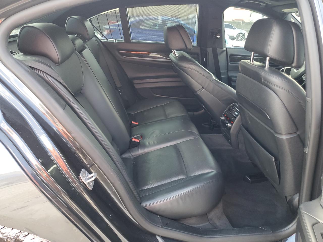 2015 BMW 740 I VIN: WBAYA6C50FGK16244 Lot: 84005165