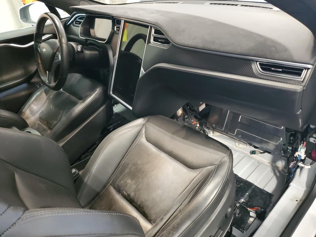 2016 Tesla Model S VIN: 5YJSA1E25GF128509 Lot: 80214765