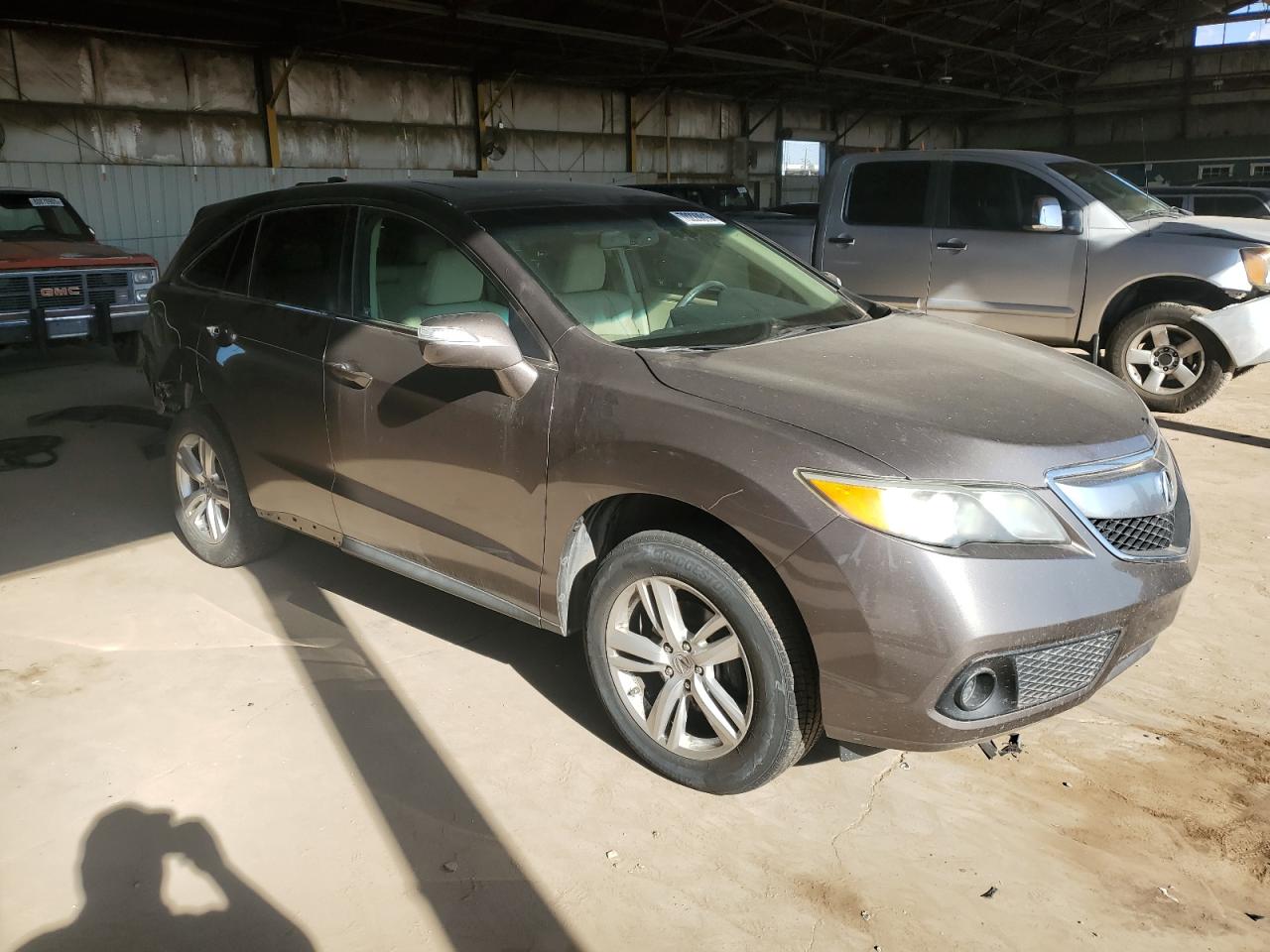 Фото: 5J8TB3H37DL008576