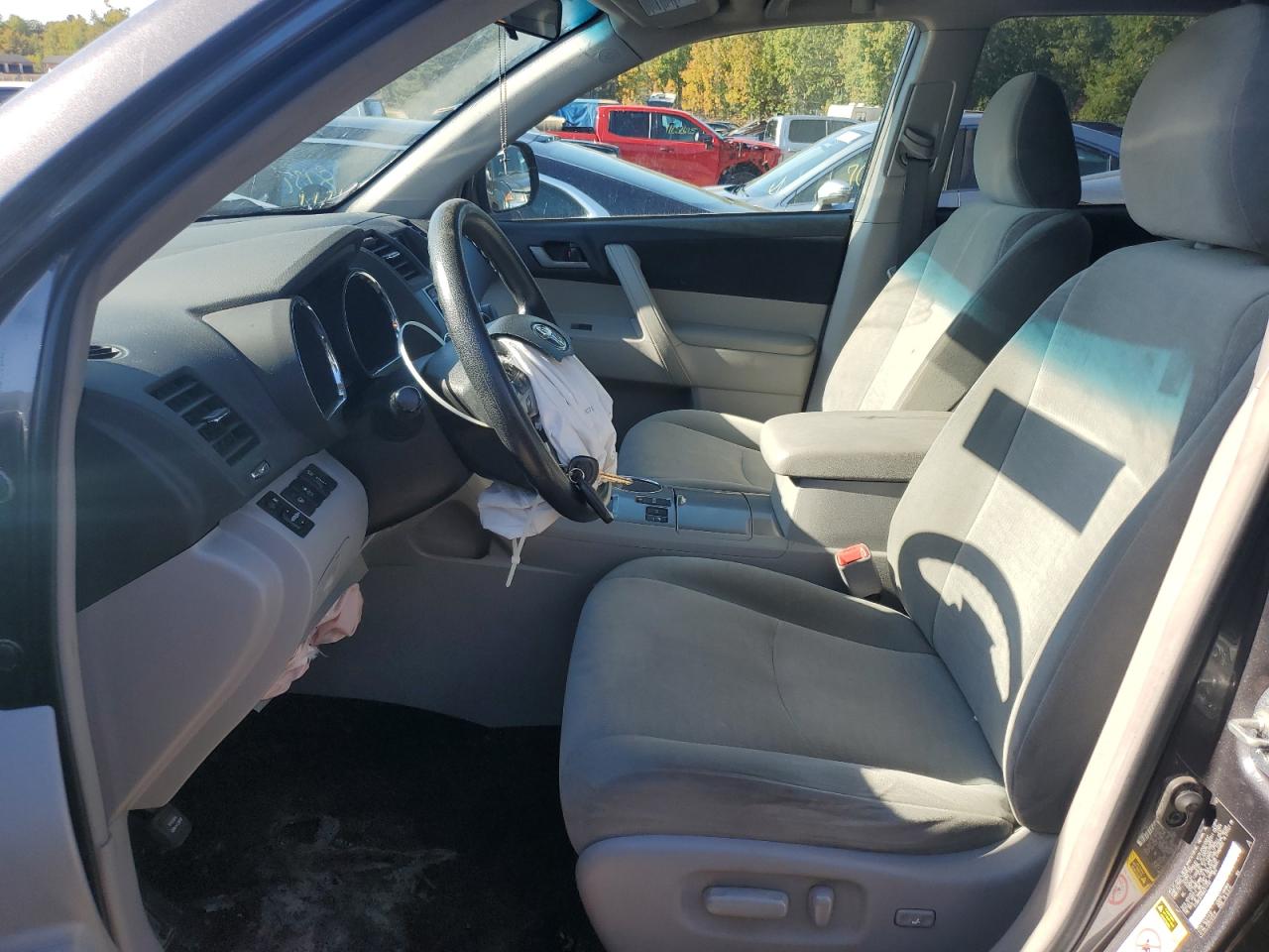 2013 Toyota Highlander Base VIN: 5TDBK3EH9DS211767 Lot: 82031885