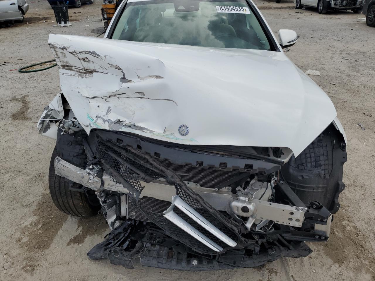 2017 Mercedes-Benz C 300 VIN: 55SWF4JB8HU198628 Lot: 83954535