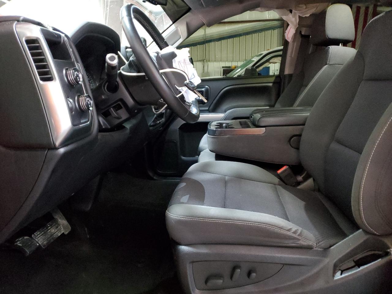 2017 Chevrolet Silverado K1500 Lt VIN: 1GCVKREC0HZ127281 Lot: 80011015