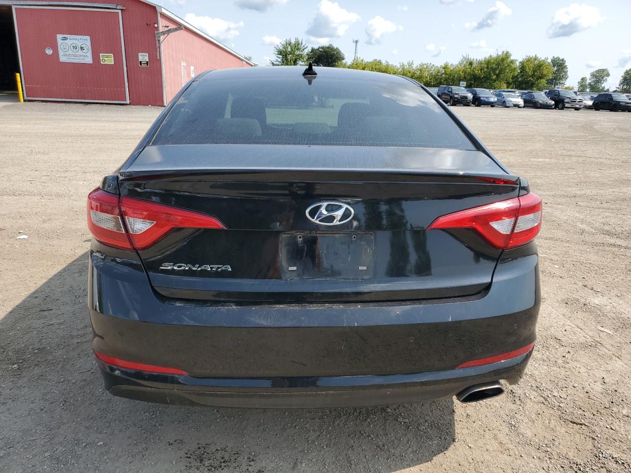 2015 Hyundai Sonata Se VIN: 5NPE24AF9FH229167 Lot: 70395575